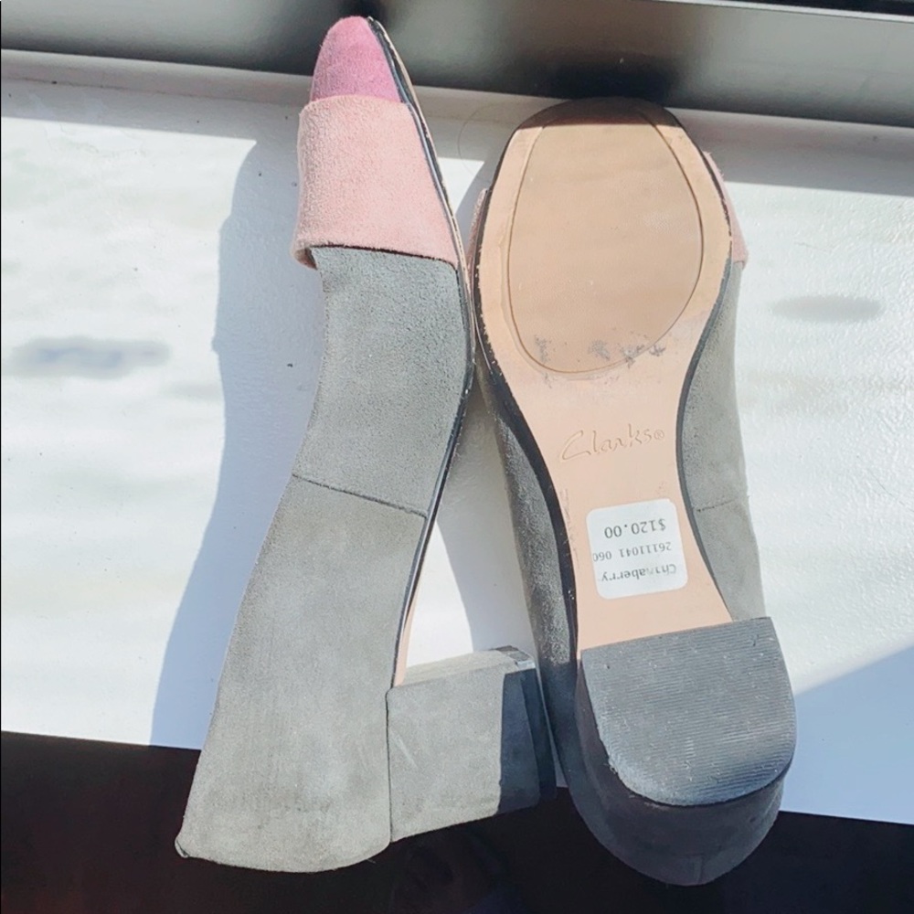 Clarks suede block heels - Picture 3 of 5